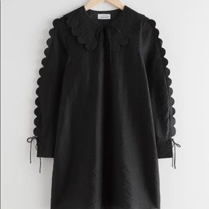 & Other Stories black scalloped dress size 4 NWT